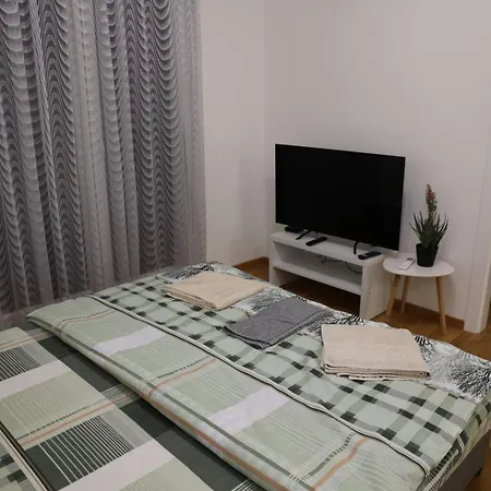 Zmaj Lux Mladenovac (Belgrade)